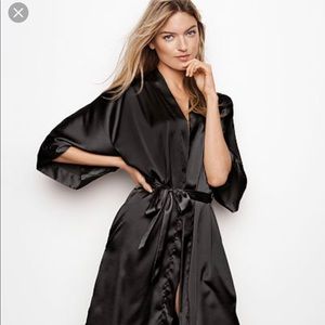 VS black silk robe!